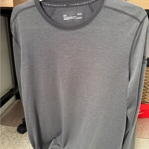 Under Armour Men's Long Sleeve Gray Tee